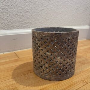 Gray White Latrice Stone Tealight Candle Holder – Made in India, 4” Tall